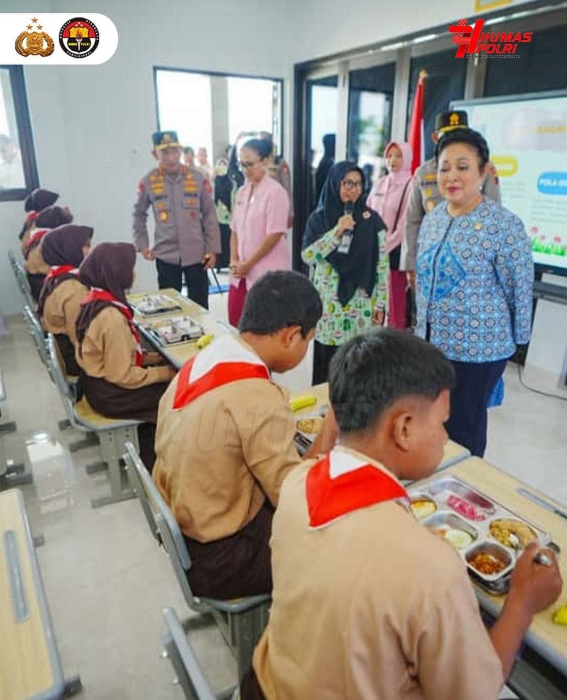 Titiek Soeharto dan Kapolri Tinjau Keamanan SPPG di Karanganyar