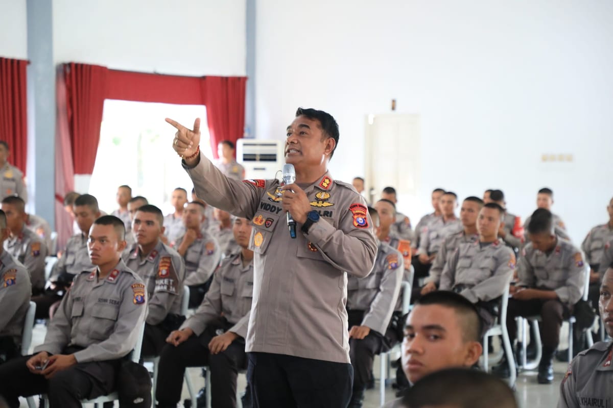 Wadansatbrimob Kalteng Bekali Siswa Diktuk dengan Sejarah, Nilai Juang, dan Peran Strategis Korps Brimob