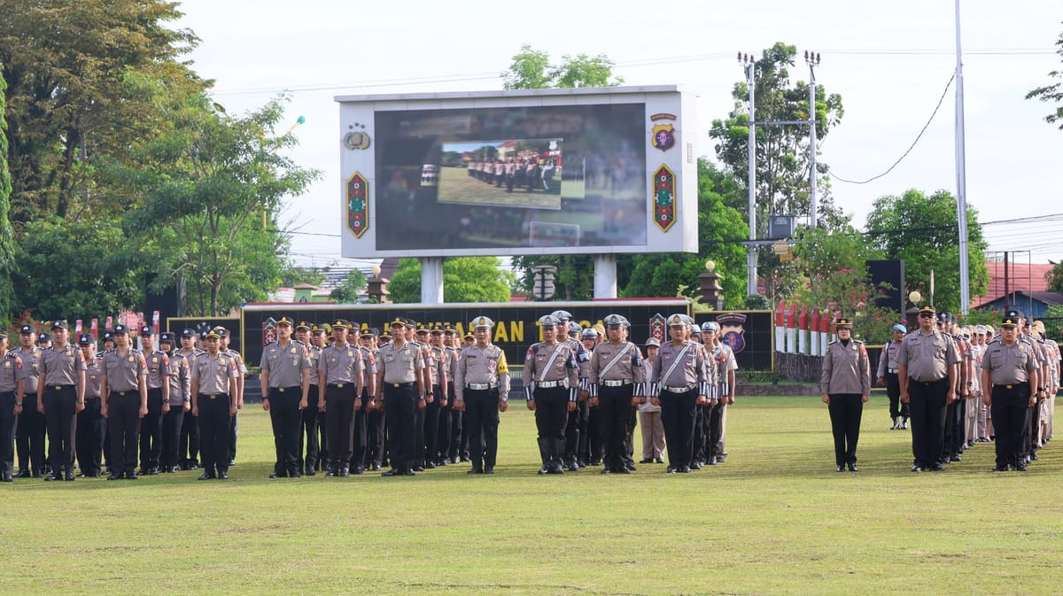 Wakapolda Kalteng Tekankan Profesionalisme dan Larangan Hidup Hedon Saat Apel Pagi