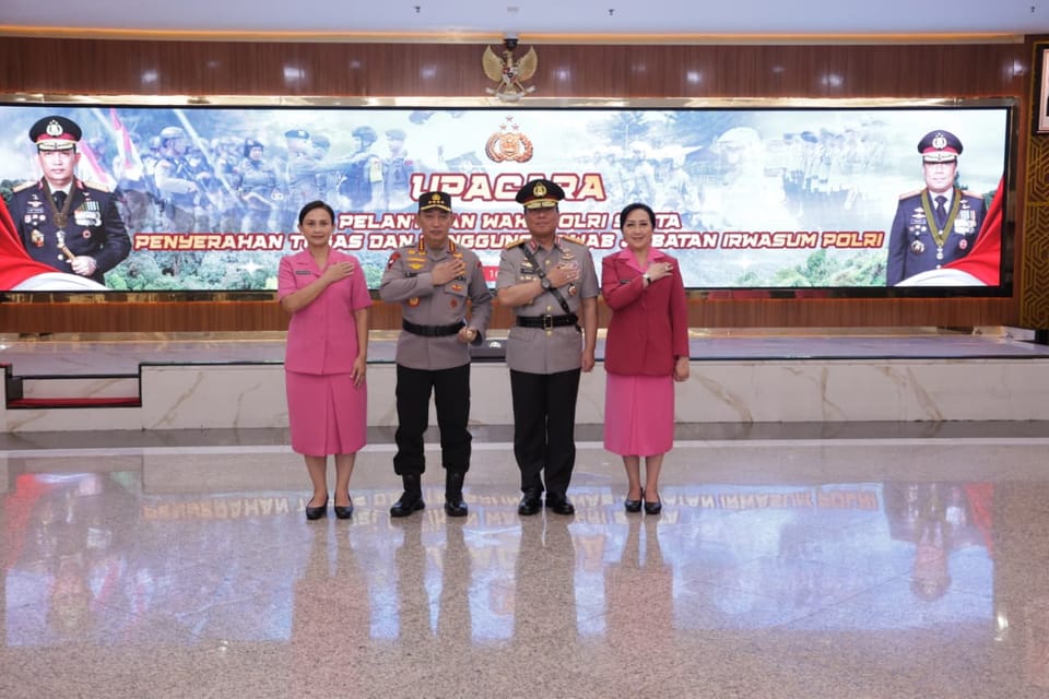 Kapolri Lantik Komjen Dedi Prasetyo Jadi Wakapolri Baru