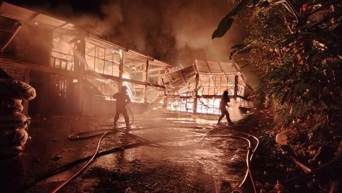 Kebakaran Kandang Ayam di Temanggung 17.800 Ekor Mati Terpanggang