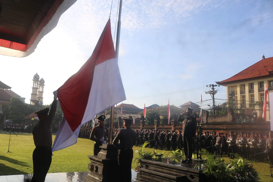 Peringati HUT Ke-80 Kemerdekaan RI, Polda Bali Gelar Upacara Bendera
