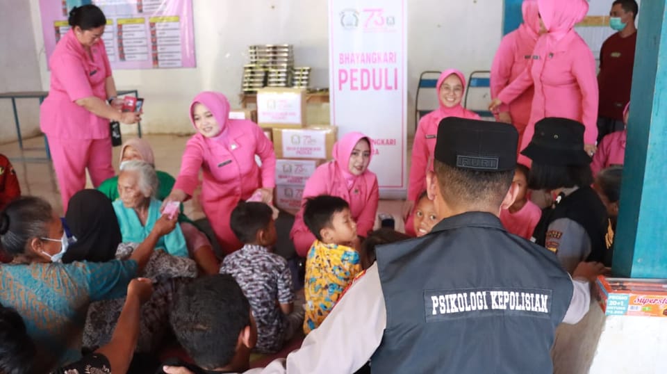 Polres Blora Hadirkan Pendampingan Psikologis untuk Korban Kebakaran Lewat Trauma Healing
