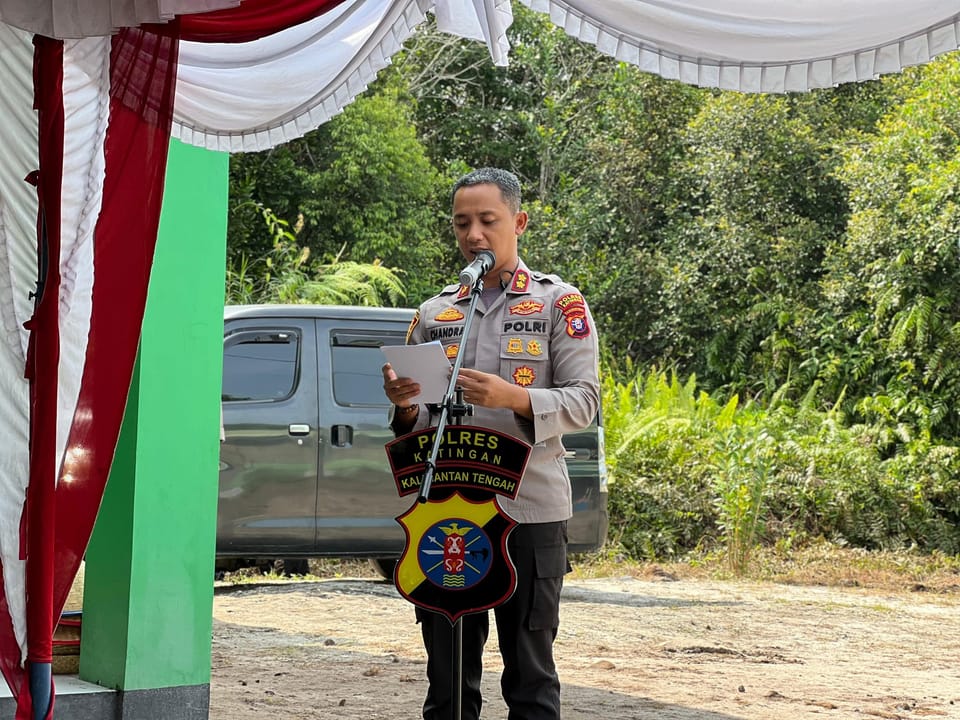 Polres Katingan Bersama Ponpes Nurul Abshor Gelar Program Penanaman Jagung
