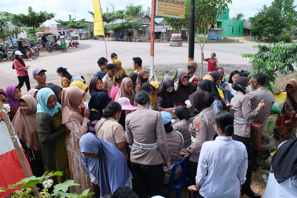 Polres Lamandau Gelar Pasar Pangan Murah, Warga Antusias Serbu Kebutuhan Pokok