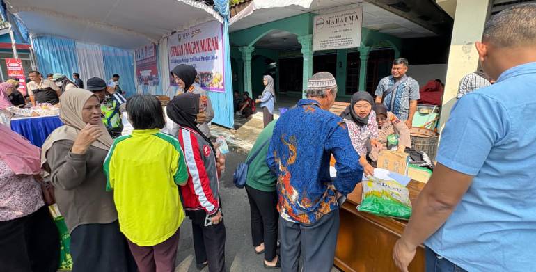 Polres Semarang Salurkan 5 Ton Beras Lewat Program Gerakan Pangan Murah