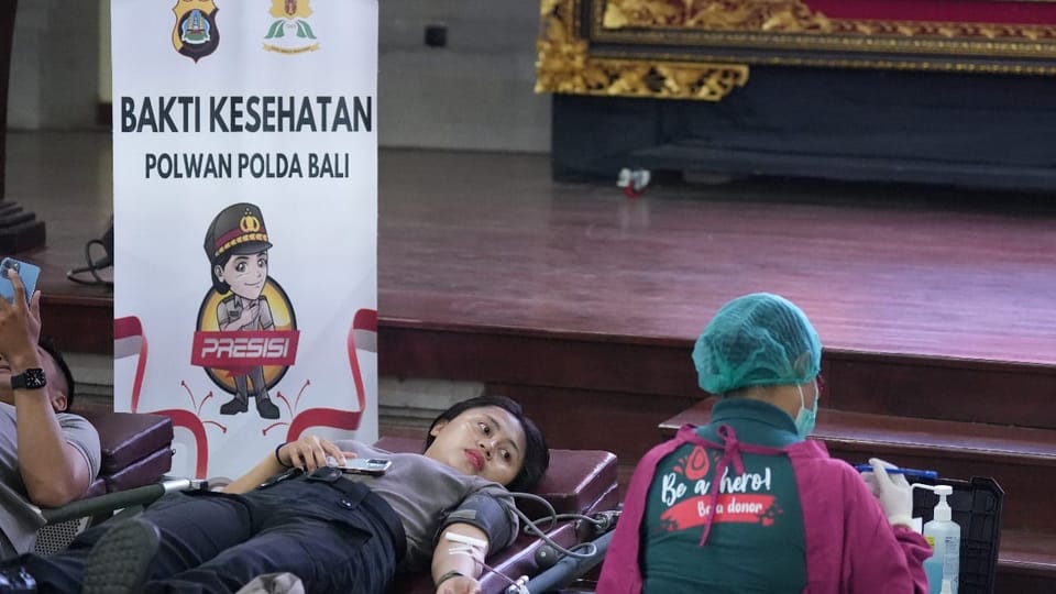 Sambut HUT Polwan ke-77, Polwan Polda Bali Gelar Donor Darah