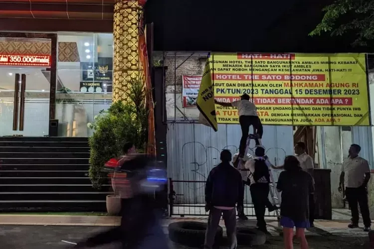 Konflik Hotel Sato Memanas, Polda Jateng Amankan Banner Terkait Laporan Pencemaran Nama Baik