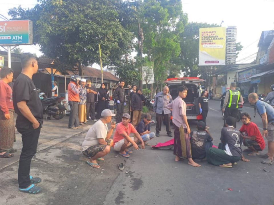 Lansia Pengendara Motor Tewas di Jalan Mayjend Sungkono Malang