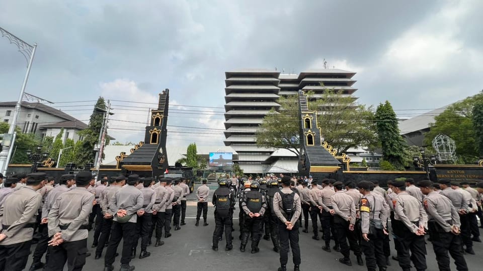 Polda Jateng Amankan Aksi Unra Evaluasi Setahun Pemerintahan Prabowo-Gibran secara Humanis