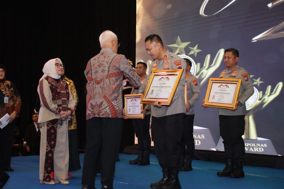 Polres Pekalongan Kota Buktikan Kinerja Unggul, Raih Penghargaan Kompolnas Awards 2025