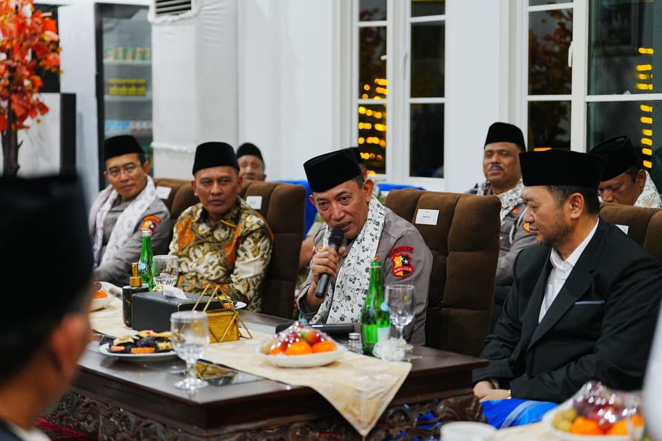 Silaturahmi ke Ponpes An-Nur Malang, Kapolri Tekankan Pentingnya Persatuan