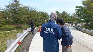 Tim Korlantas Turun Tangan Olah TKP Laka Maut di Tol Pemalang