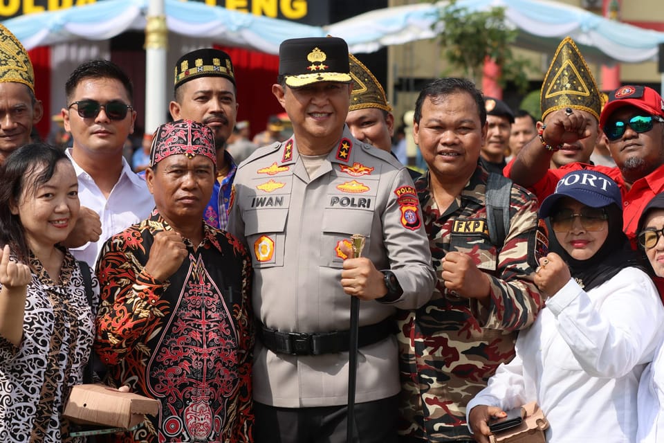 Kapolda Kalteng Ajak Elemen Masyarakat Perkuat Sinergi Lewat Apel Kebangsaan di Palangka Raya