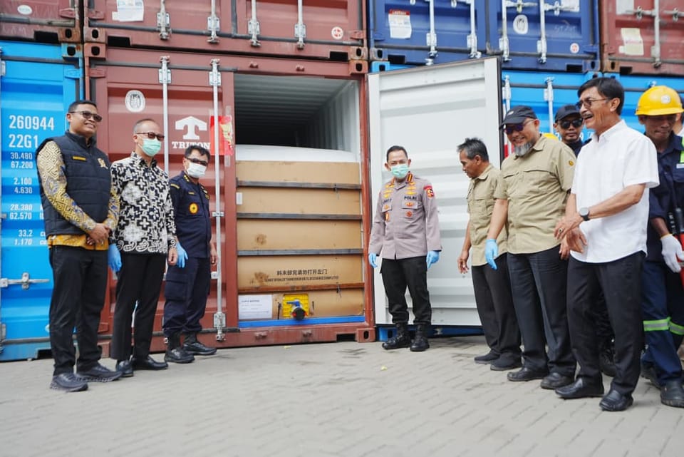 Kapolri Ungkap 87 Kontainer CPO Ilegal, Tegaskan Arahan Presiden untuk Lindungi Penerimaan Negara