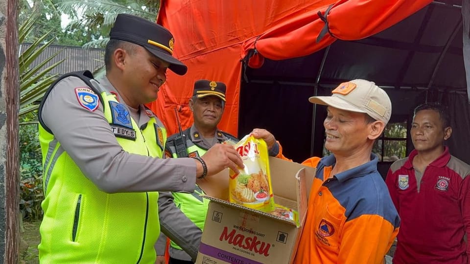Respons Cepat Polres Purbalingga: Bantuan Darurat dan Pemeriksaan Kesehatan untuk Warga Maribaya