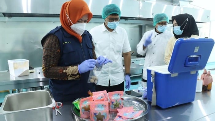 SPPG Polresta Banyumas Gandeng Labkes Uji Menu MBG