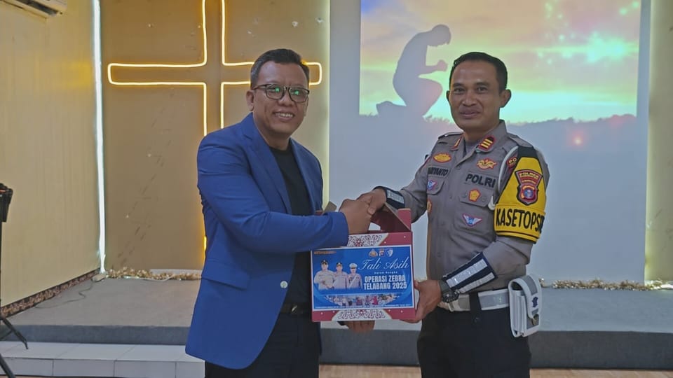 Satlantas Polres Kotim Sampaikan Pesan Keselamatan di Mimbar Gereja dalam Ops Zebra Telabang 2025
