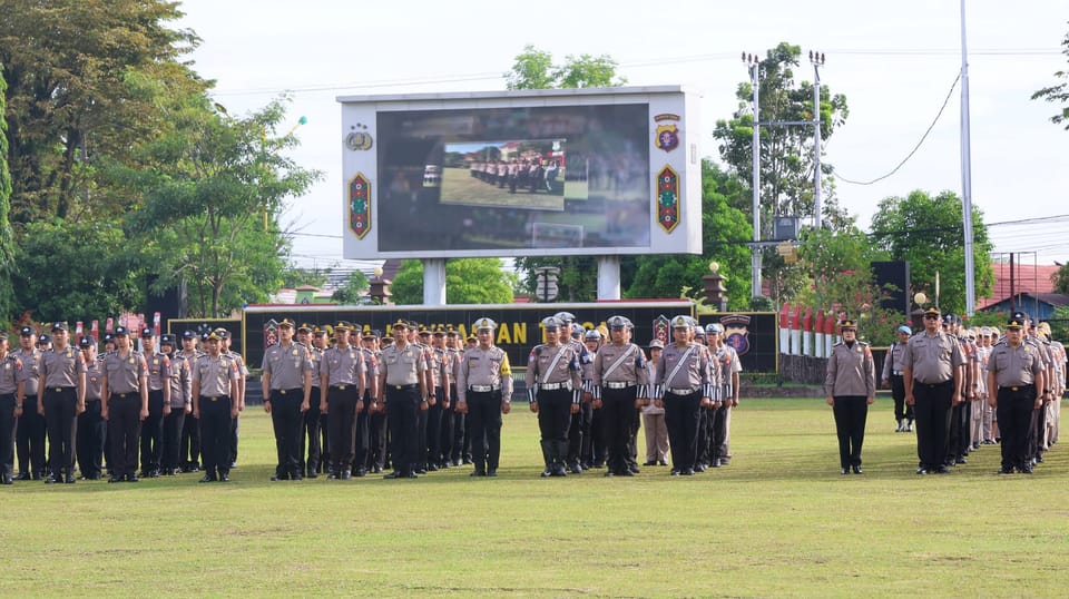 Wakapolda Kalteng Tekankan Profesionalisme dan Larangan Hidup Hedon Saat Apel Pagi