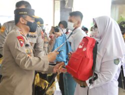 Kapolda Jateng Serahkan Bantuan Untuk 427 Yatim dan Yatim Piatu Akibat Covid 19