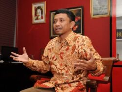 PDIP: Jangan Serta Merta Demo Mau Makzulkan Jokowi, Semua Ada Mekanismenya