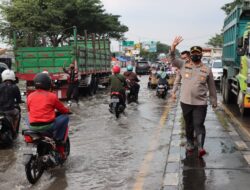 Kapolres Demak : Pantura Demak Padat karena Rob, Arus Lalin ke Semarang Dialihkan