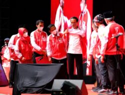 Relawan Muda Tim 7 Pastikan Satu Sikap 2024 Bersama Presiden Jokowi
