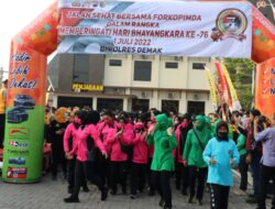 Forkopimda mengikuti Olahraga Bersama Dalam Rangka Menyambut Hari Bhayangkara Ke-76  Tahun 2022 Polres Demak