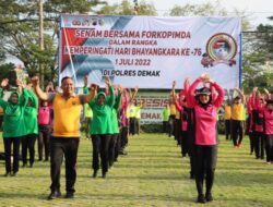 Olahraga Bersama Dalam Rangka Menyambut Hari Bhayangkara Ke-76  Tahun 2022 Polres Demak