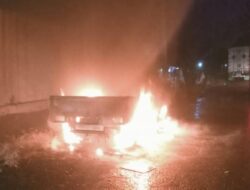 Pikap Terbakar di Jalan Raya Lingkar Demak Diduga gegara Korsleting