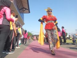 Fesyen Ala Sintren, Lestarikan Budaya Lokal Lewat Busana