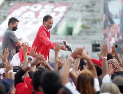 Gelar Konser, Komunitas Sapulidi Ajak Warga Kawal Jokowi hingga 2024