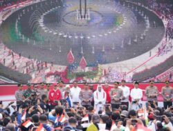 Kirab Merah Putih Berlangsung Meriah, Kapolri: Jaga Semangat Persatuan untuk Menuju Indonesia Emas 2045