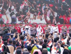 Kirab Merah Putih, Kapolri Minta Masyarakat Jaga Semangat Persatuan untuk Menuju Indonesia Emas 2045