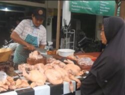 Dampak BBM Naik, Harga Ayam Tanpa Tulang di Banjarnegara Rp40.000 per Kilogram