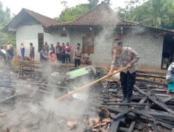 Ditinggal pergi hajatan, Sebuah Bangunan Dapur di Pabelan Hangus Terbakar