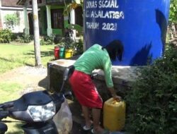 Krisis Air Bersih Melanda Dusun Kembang Salatiga, Warga Harus Mencari Air hingga Dusun Tetangga