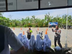 Kunjungi SMK NU Raudlatul Mu’allimin Wedung Demak, Satlantas Ajarkan Safety Riding