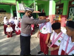 Pembinaan Anak Sejak Dini, Polsek Sidomukti Galakkan “Police Go To School”