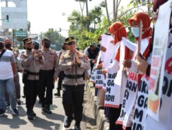 Polres Banjarnegara Terjunkan 100 Personel Antisipasi Gangguan Kamtibmas Selama Aksi Penolakan Penyesuaian Harga BBM