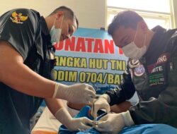 14 Anak Ikuti Sunatan Massal, dalam Rangka HUT TNI ke 77 di RSI Banjarnegara