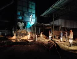 Akibat Gesekan Gergaji, Oven Pabrik Kayu di Banjarnegara Terbakar