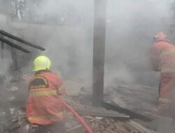 Api Tungku Menyambar Tabung Gas, Dapur Rumah Warga Ludes Terbakar