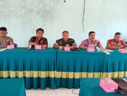 Hadiri Rapat Pelaksanaan Pilkades, Kapolsek Himbau Agar Tetap Jaga Keamanan
