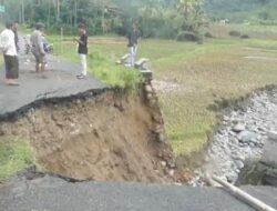 Jembatan di Banjarnegara Putus akibat Banjir, Akses Penghubung Dua Kecamatan Terganggu