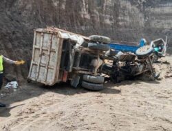 Kecelakaan Maut di Demak, Dump Truk Jatuh ke Jurang Sedalam 50 Meter, Satu Tewas