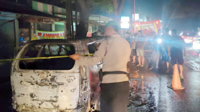 Mengangkut BBM Ilegal, Mobil dengan Tangki Modifikasi Terbakar di Trangkil Pati