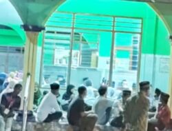 Pengajian Di Masjid Al Muttaqin, Bhabinkamtibmas Mangunsari Lakukan Pam Monitoring
