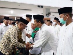 Mantan Sekda Salatiga Pimpin Pengurus Pengelola Masjid Agung Darul Amal