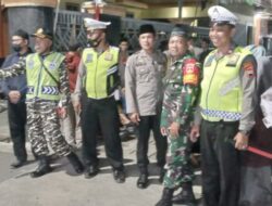 Sinergitas Kebersamaan Anggota Polri ,TNI Dan Banser NU Dalam Pengamanan Pengajian Akbar Tingkir Lor Bersholawat
